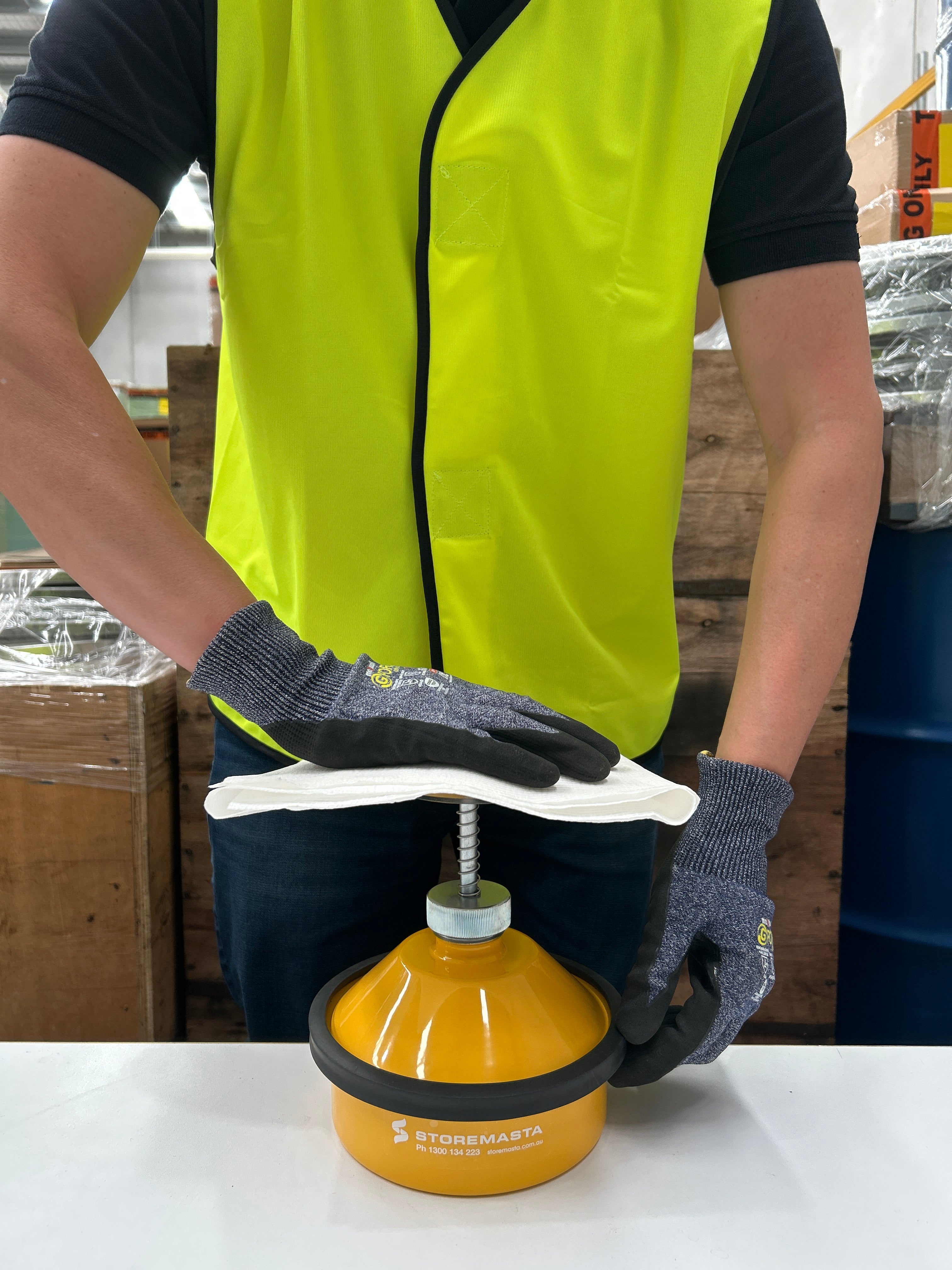1L Plunger Can - Galvanised Yellow