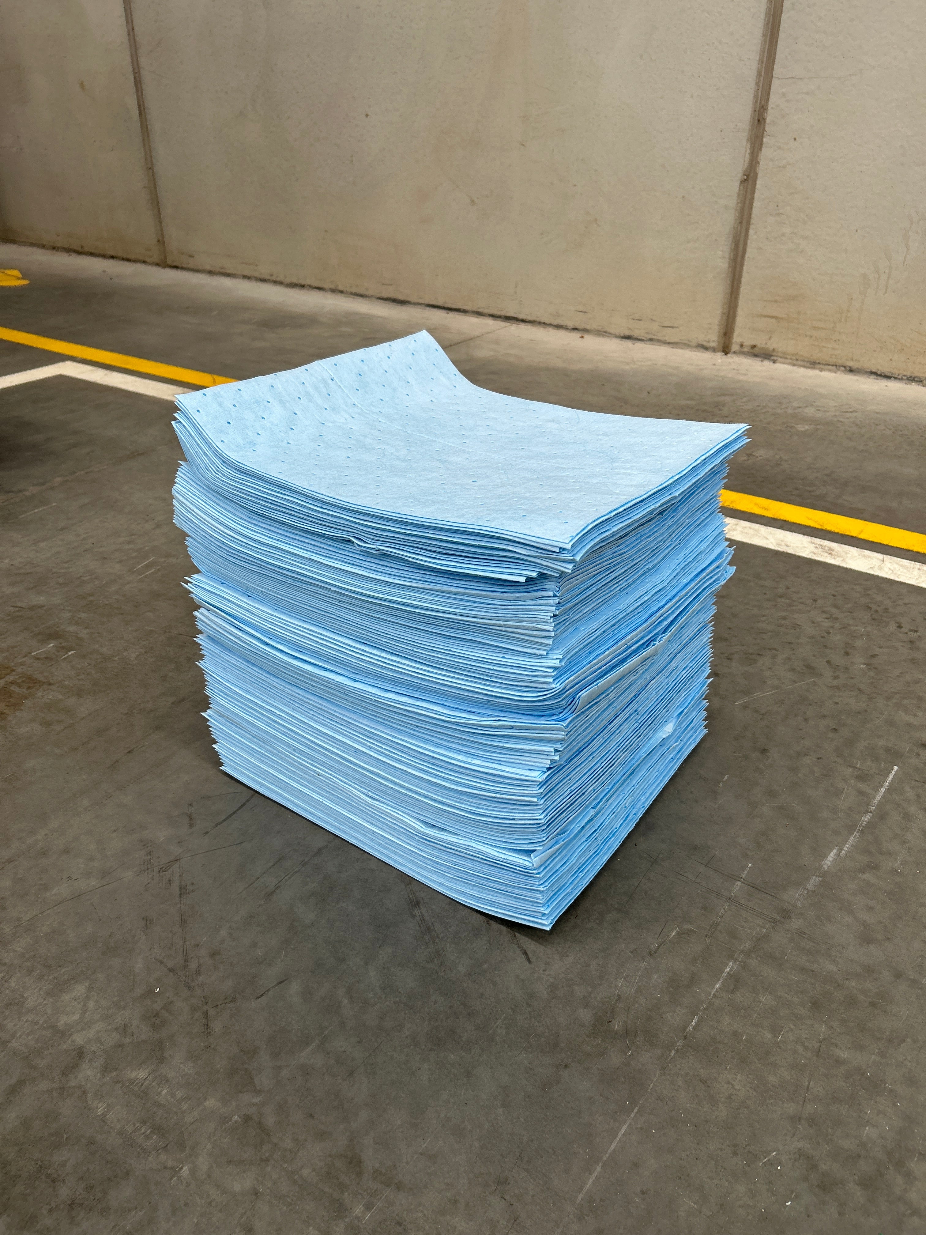100 Oil Sorbent Pads - Heavy