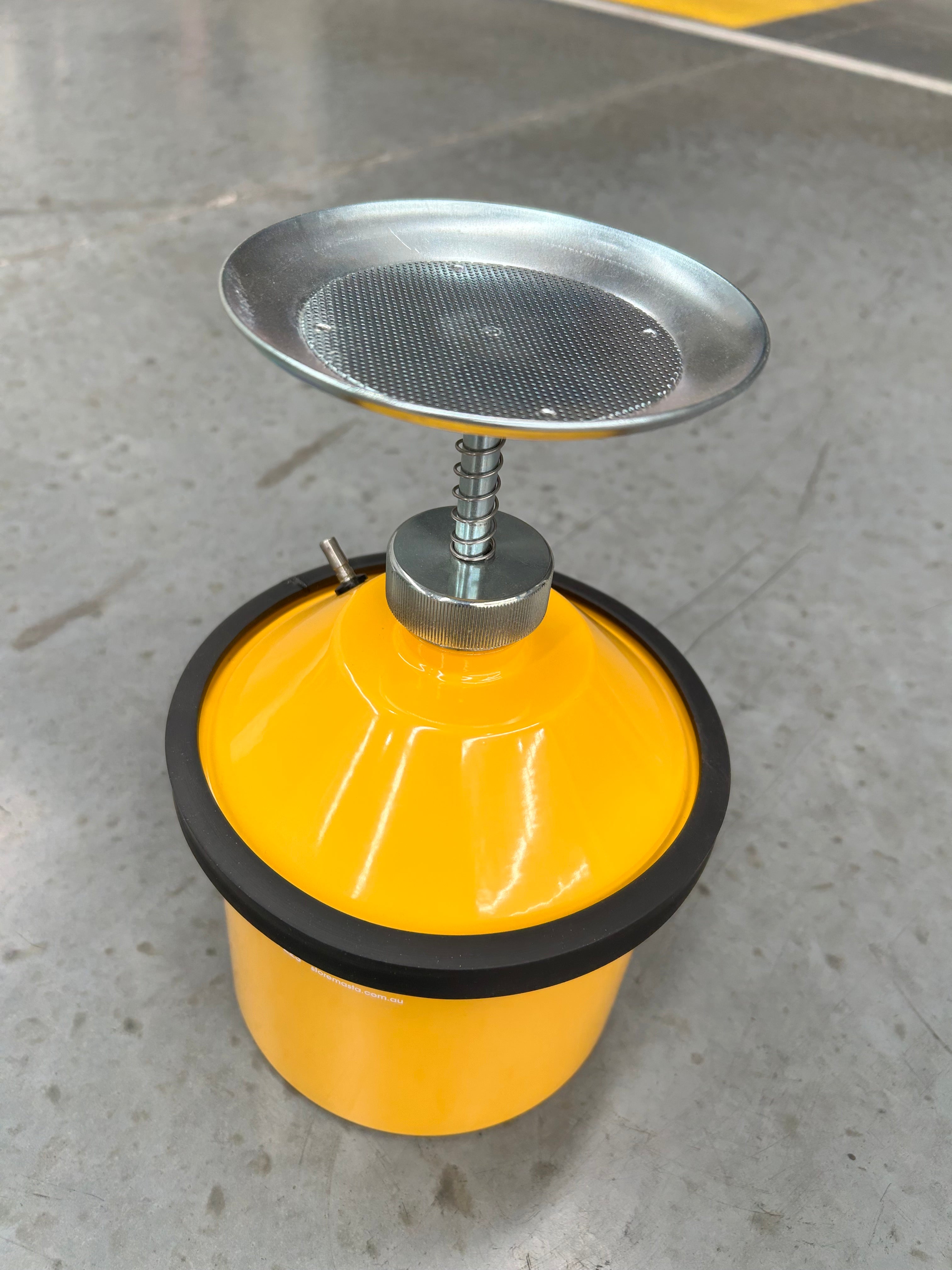 2.5L Plunger Can - Galvanised Yellow