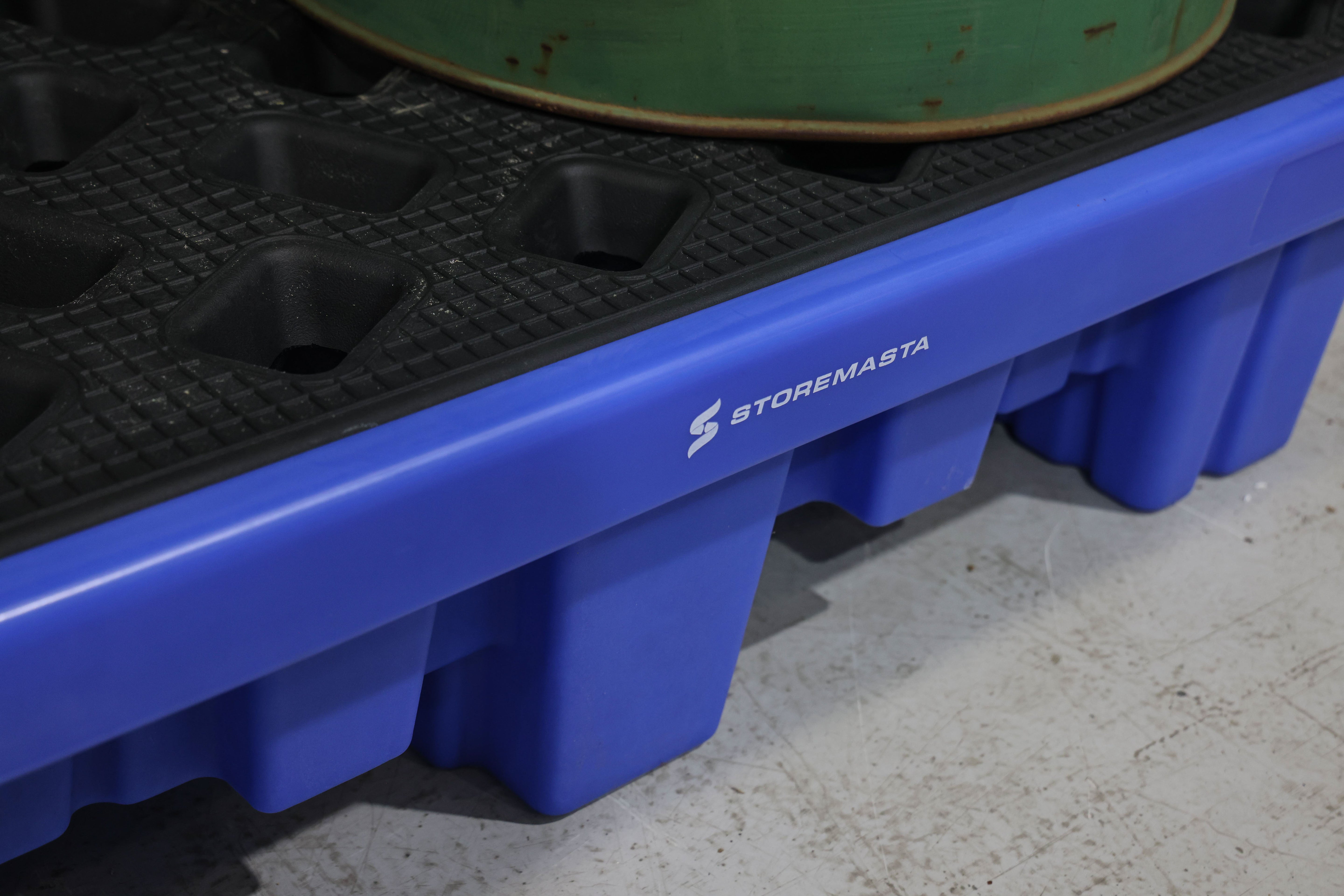 Polyethylene Drum Bund - 4 Drum