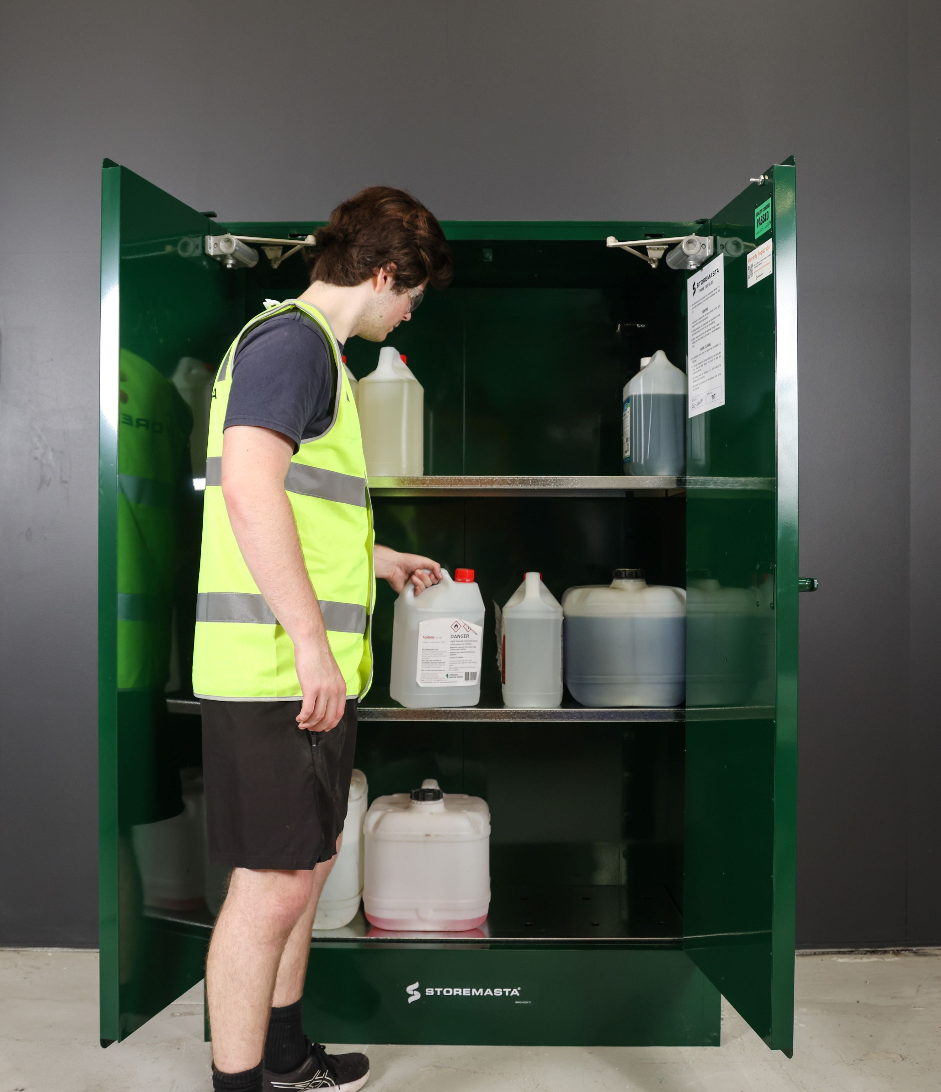 250L - Pesticides Storage Cabinet