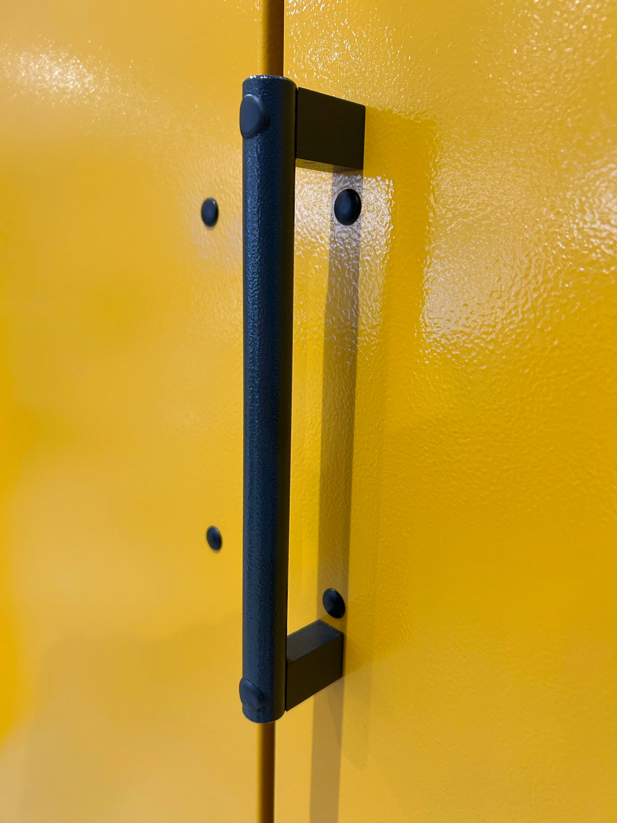 HI-LINE 90 Minute Fire Rated 250L Flammable Storage Cabinet (195.120) FD