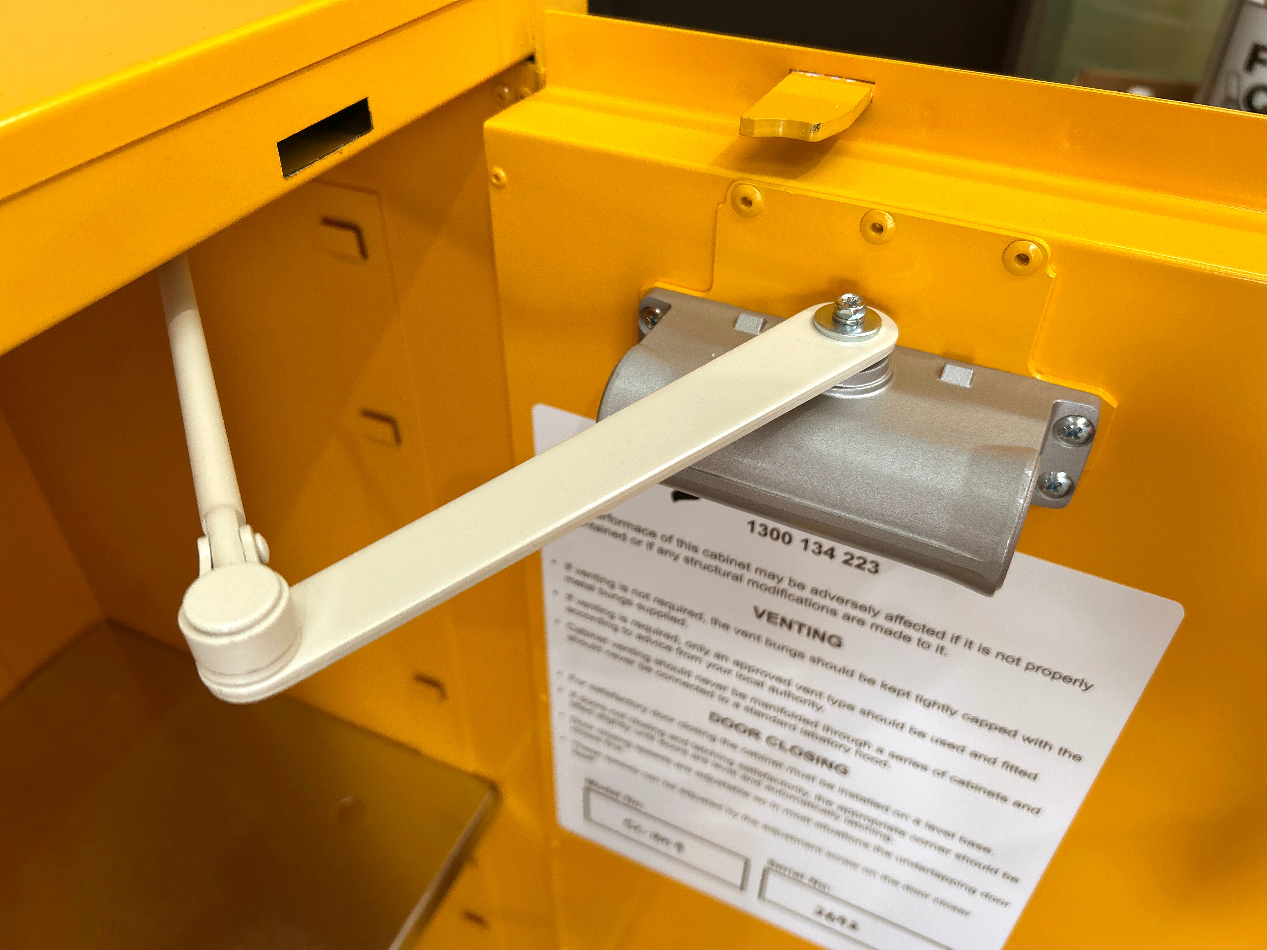 160L - Flammable Liquid Storage Cabinet