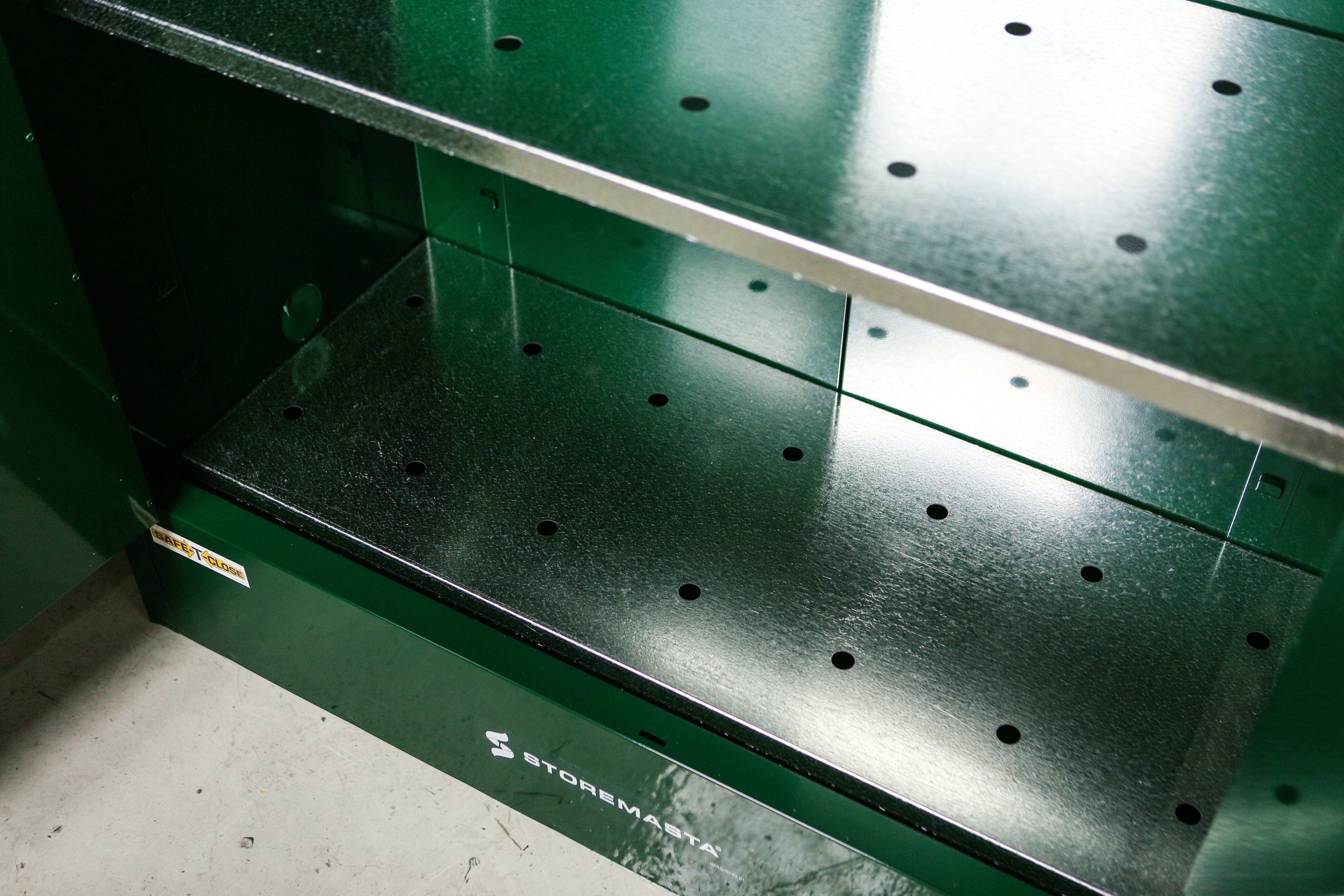 250L - Pesticides Storage Cabinet