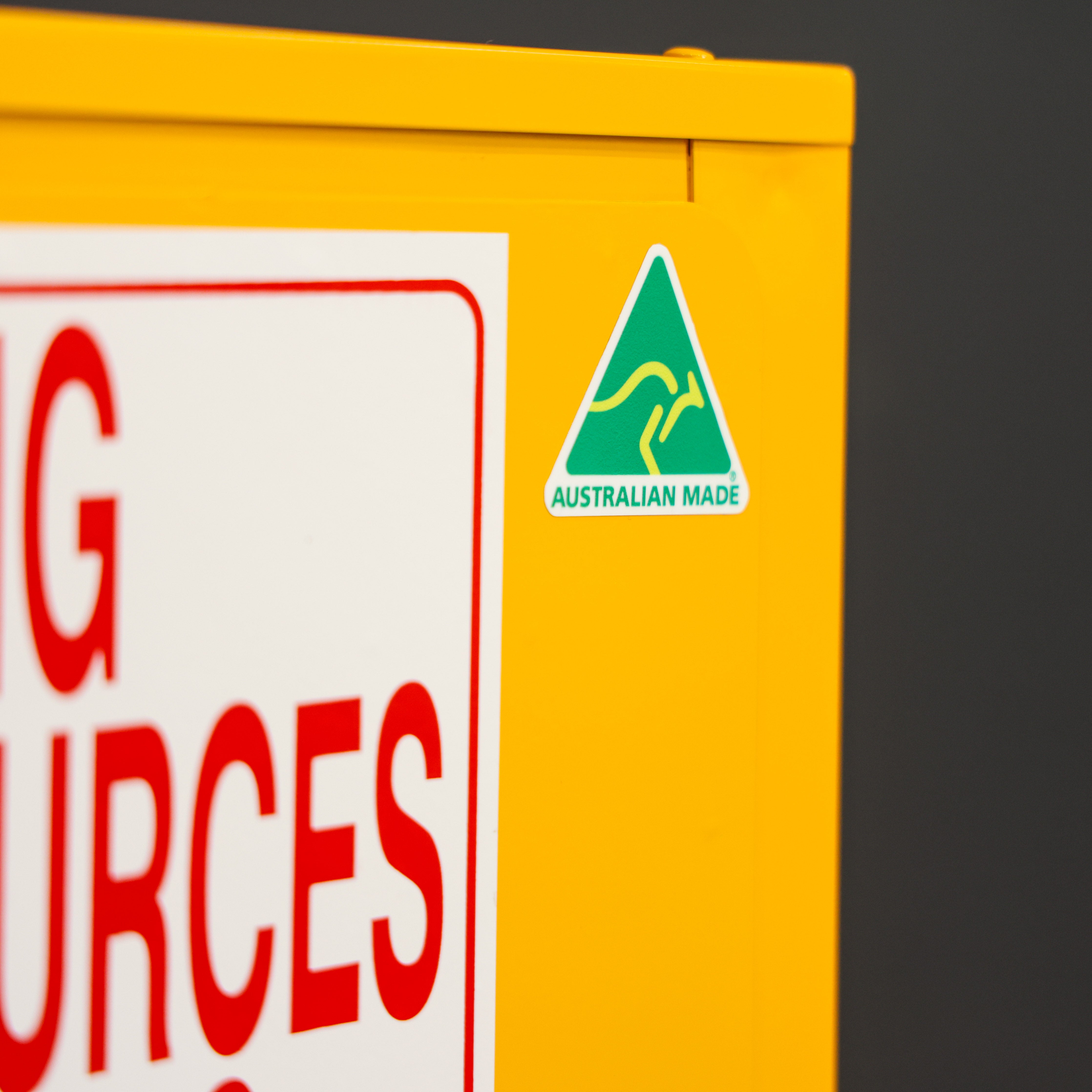 Spontaneously Combustible Substance Storage Cabinet - 30L