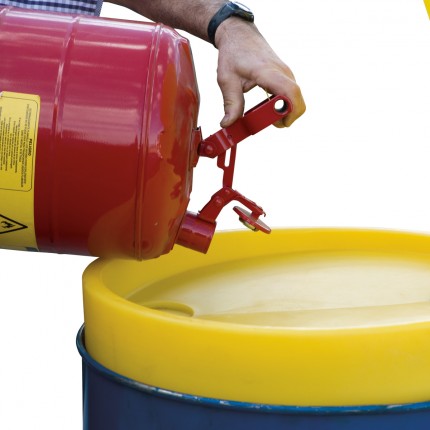 Spill Funnel Lid with Debris Strainer for 205L Drum - STOREMASTA