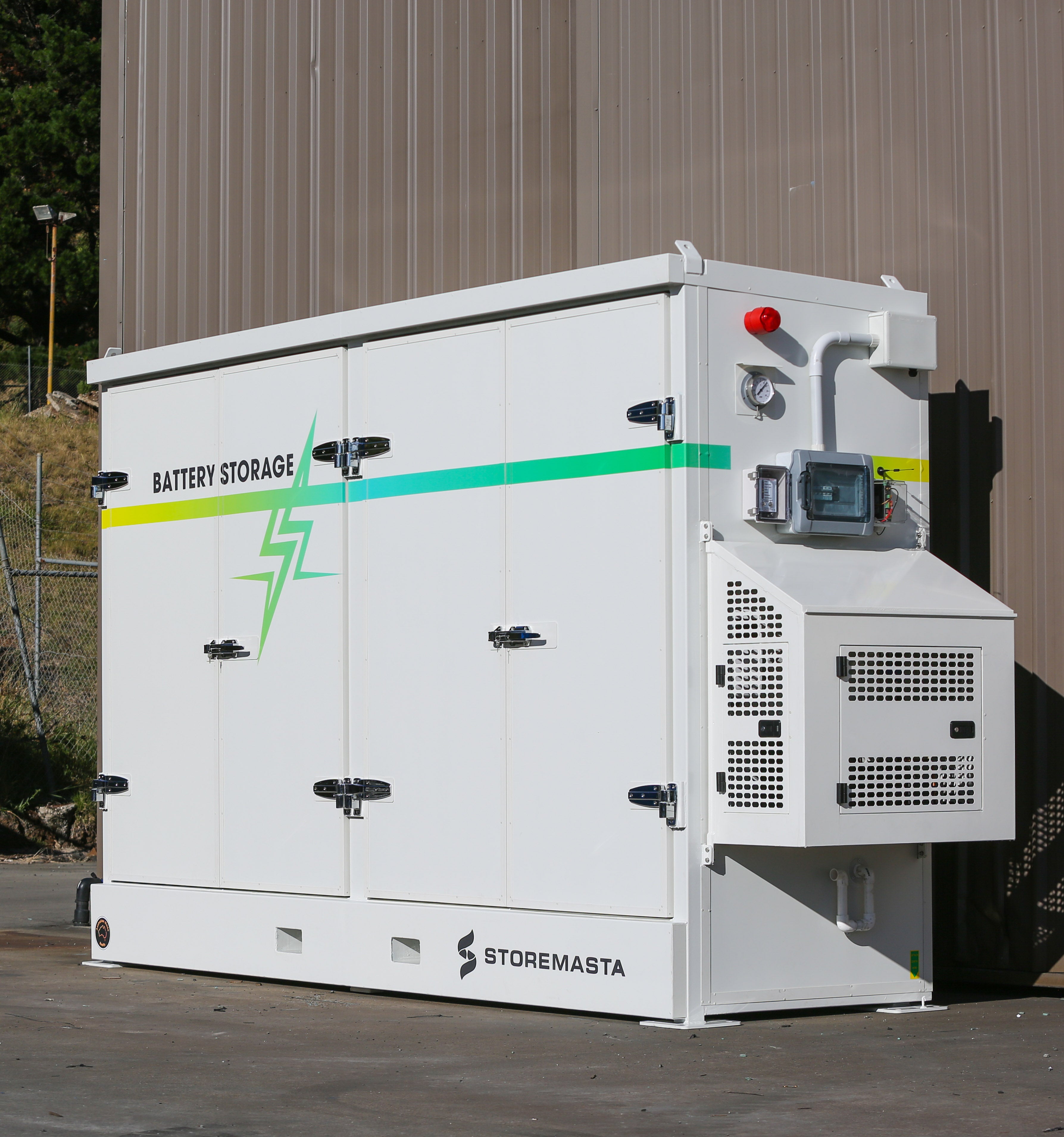 Outdoor Lithium-ion Battery Stores