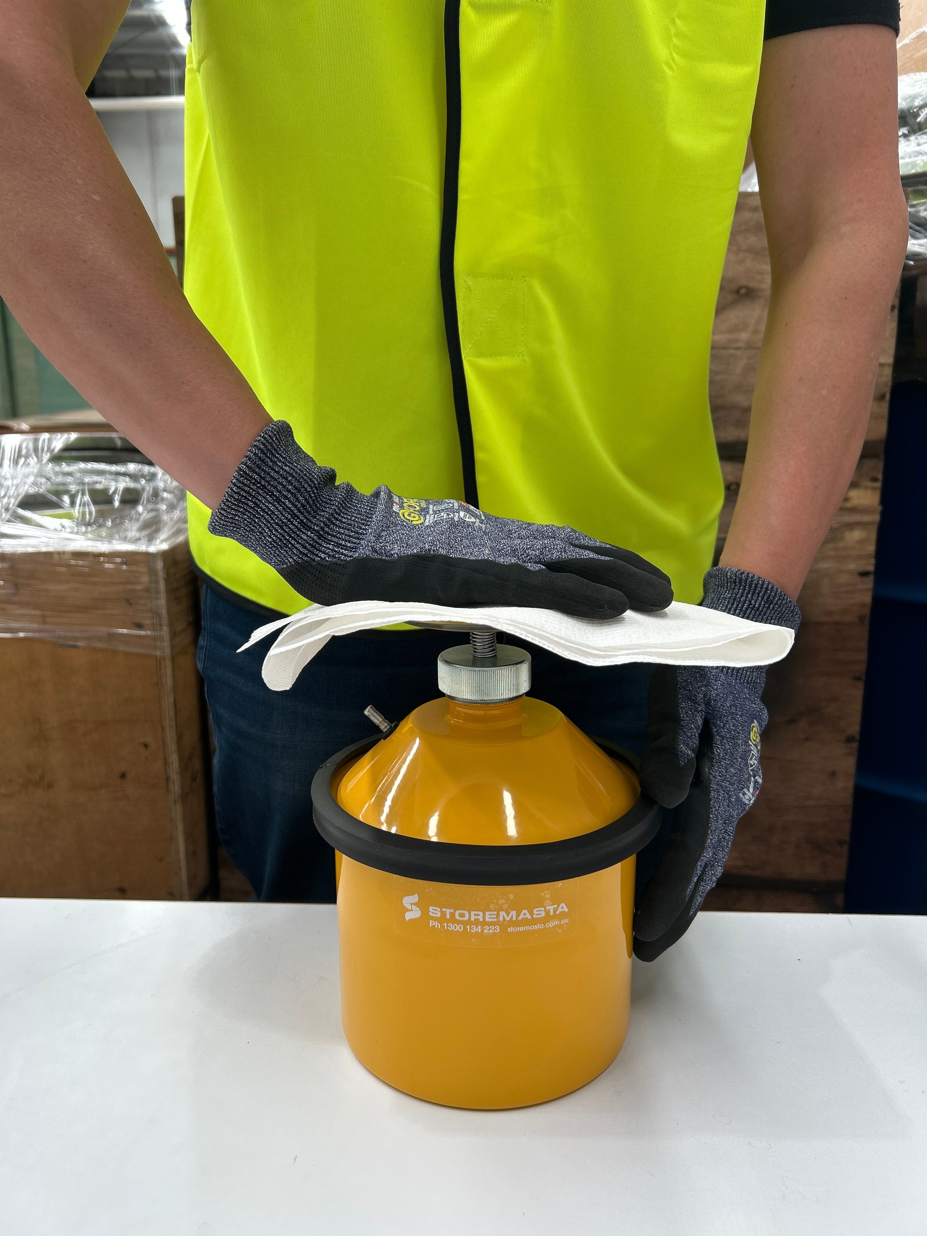 2.5L Plunger Can - Galvanised Yellow