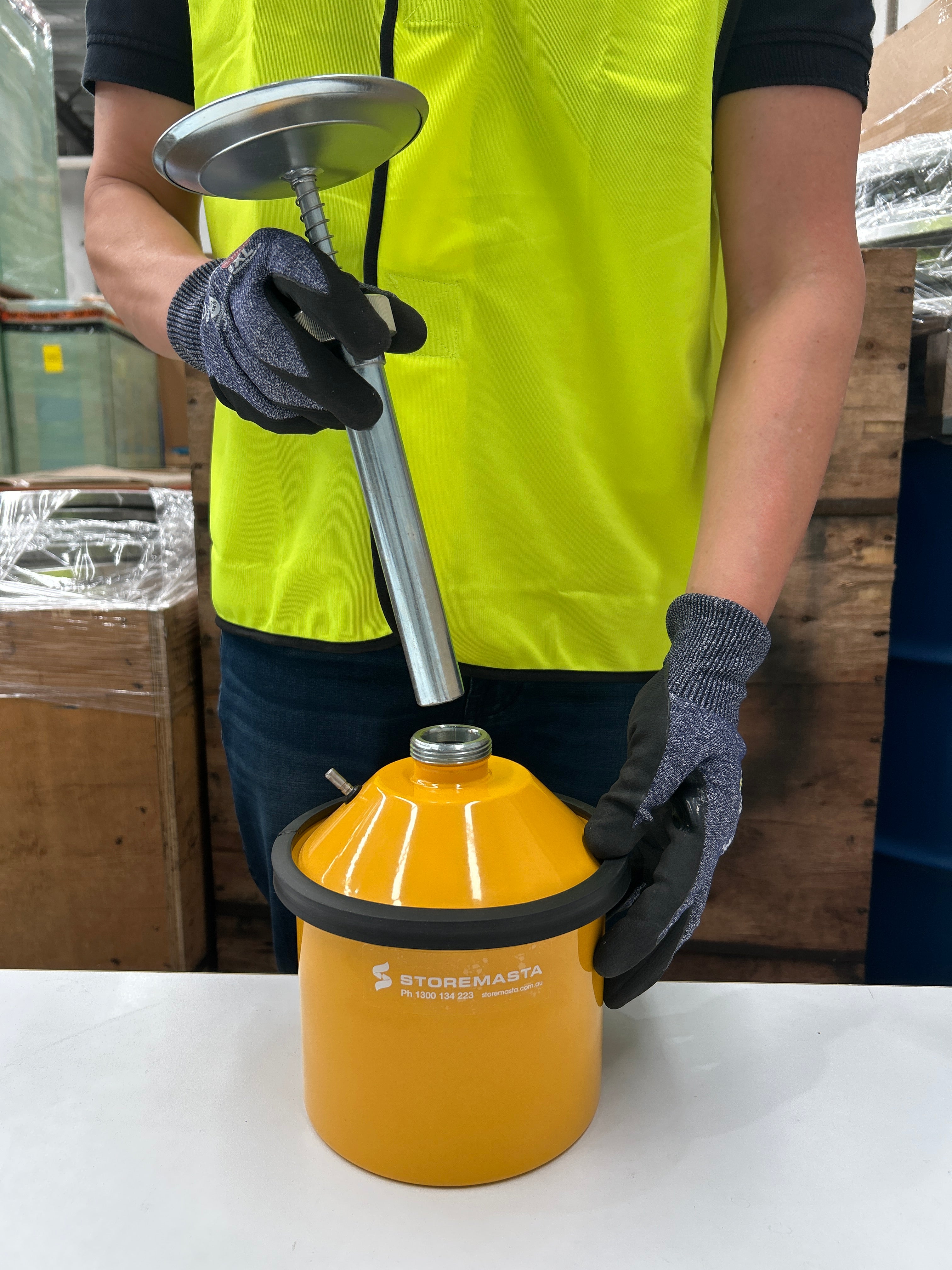 2.5L Plunger Can - Galvanised Yellow