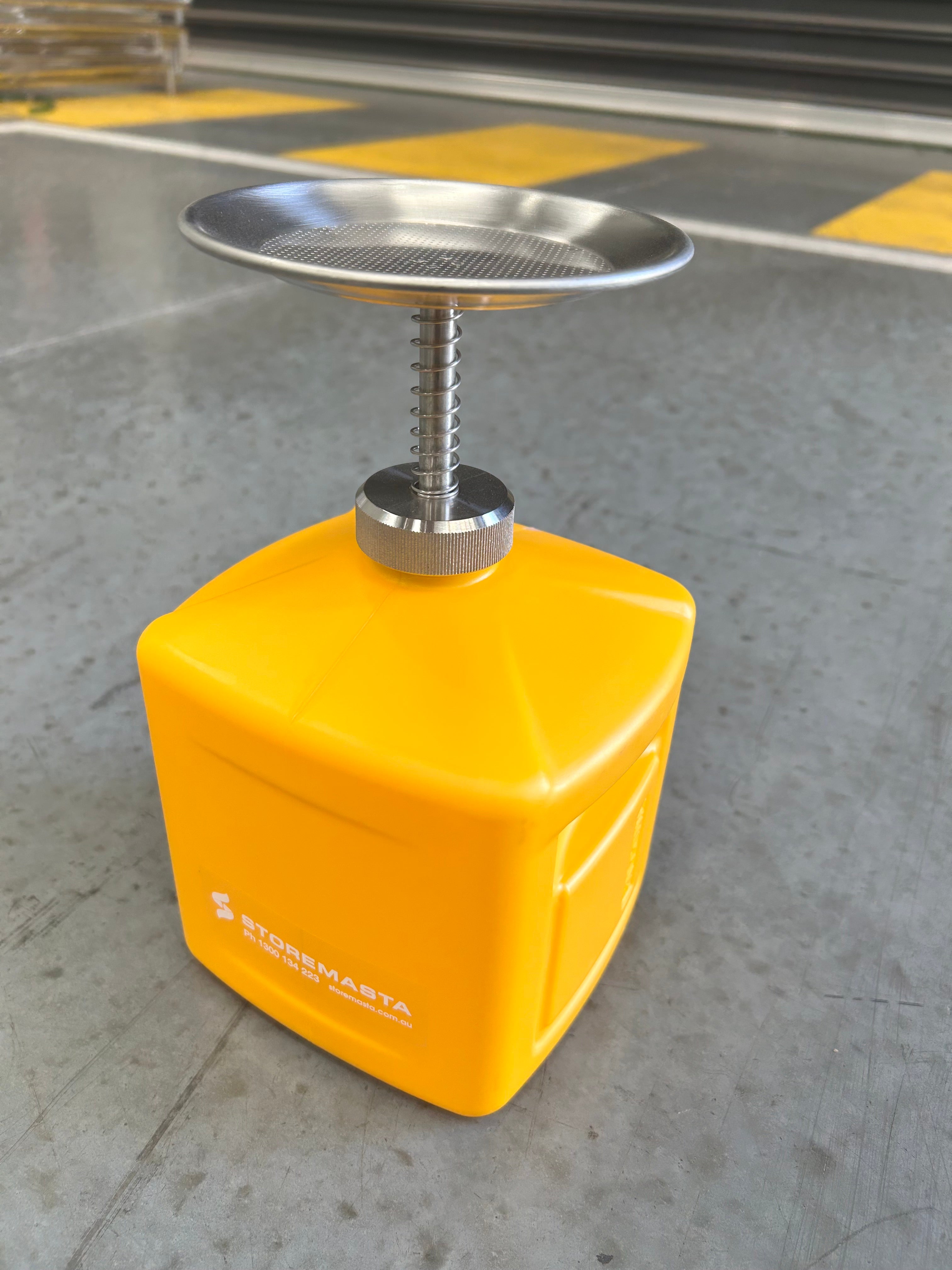 2L Plunger - Polyethylene Yellow