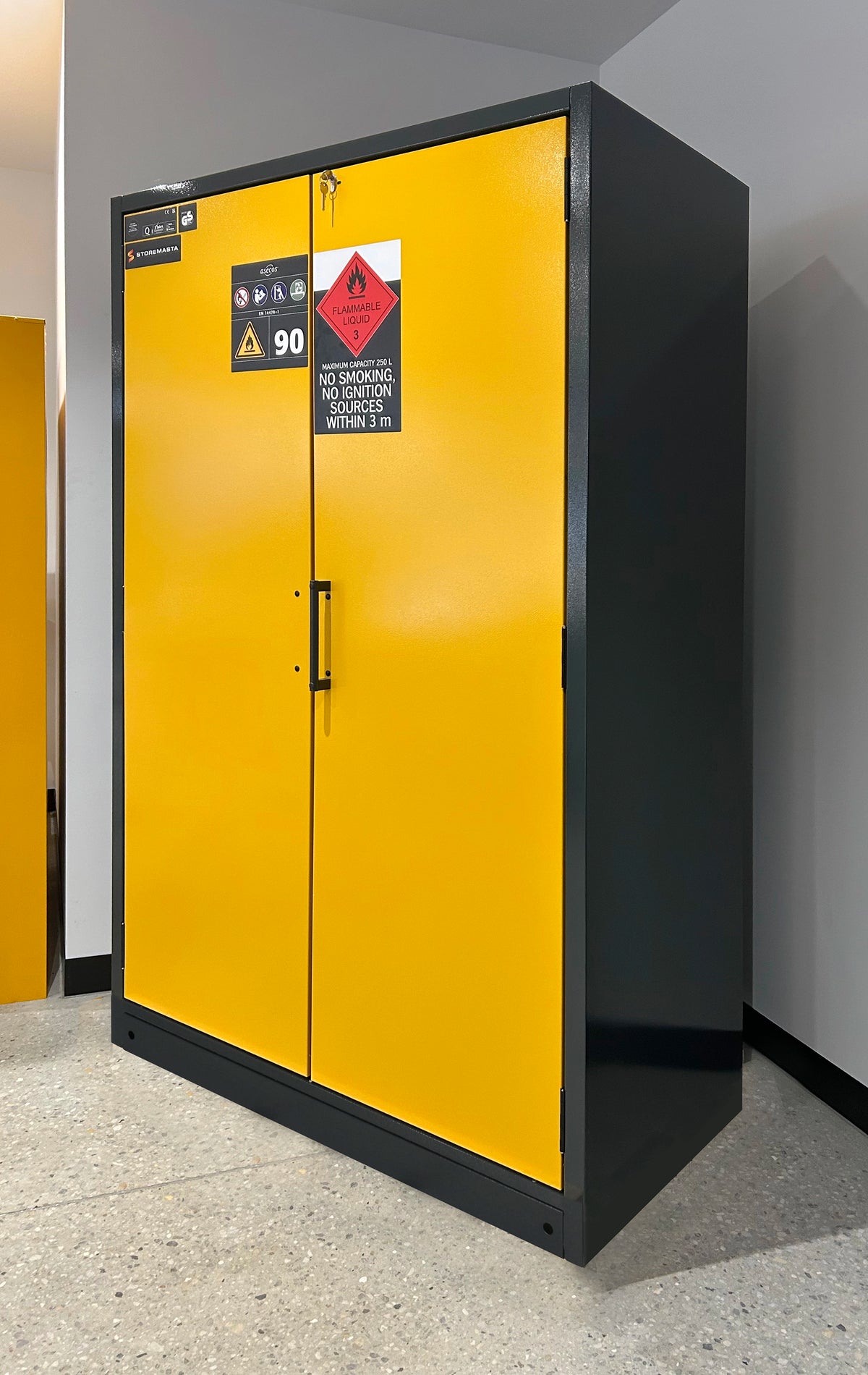 HI-LINE 90 Minute Fire Rated 250L Flammable Storage Cabinet (195.120) FD