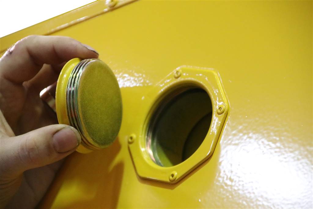 Safety Cabinet Vent Bung- Plug - STOREMASTA